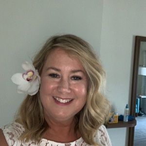 Meet your Posher, Amelia